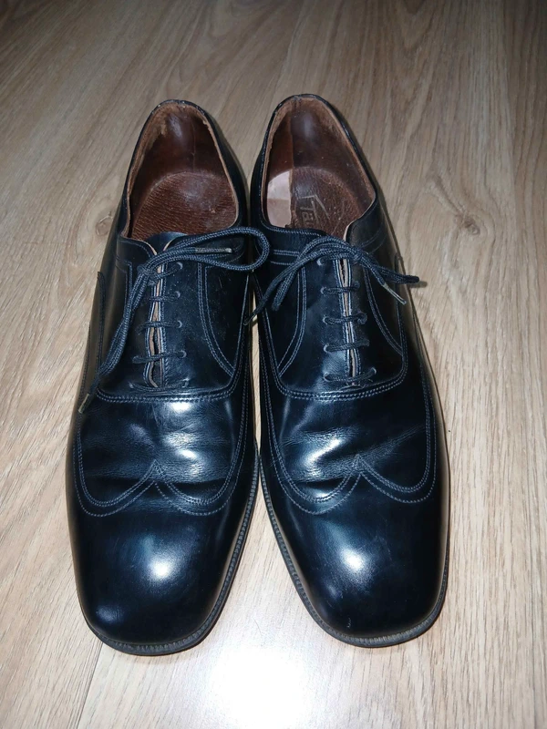 Chaussures homme cuir noir vintage