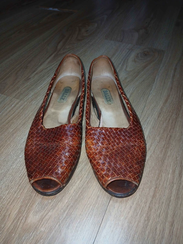Chaussures Bally vintage en cuir tressé marron