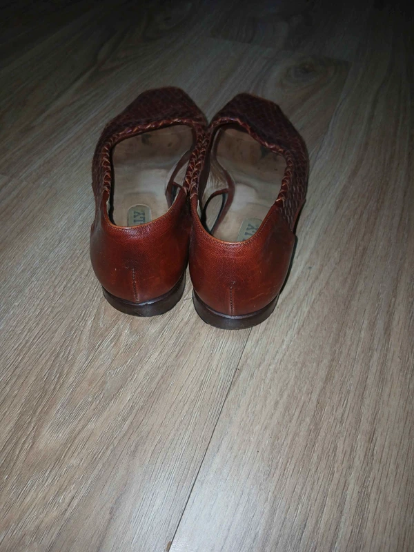 Chaussures Bally vintage en cuir tressé marron, photo 3