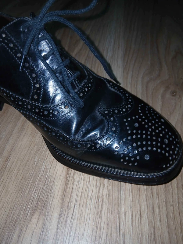 Chaussures Rolls Paris en cuir noir brogues vintage, photo 5
