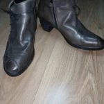 Bottines Rieker marron taupe à talon et lacets