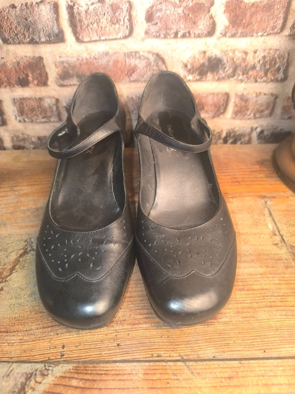 Escarpins babies Emilio Luca X noirs en cuir, photo 2