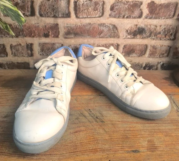 Baskets Bons baisers de Paname blanches et bleues
