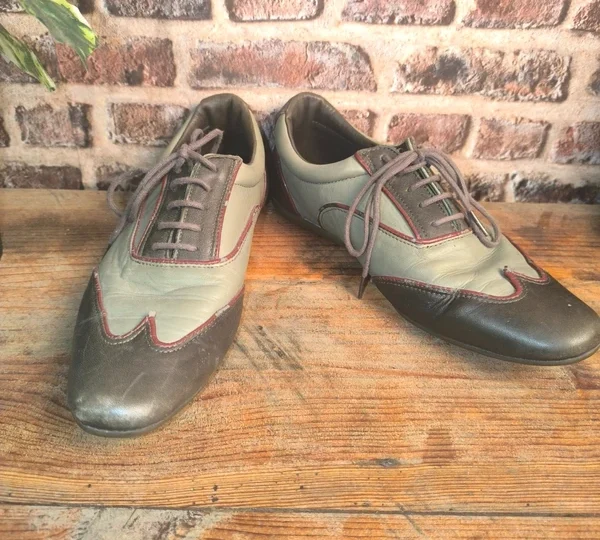 Chaussures Schmoove en cuir bicolore kaki et marron