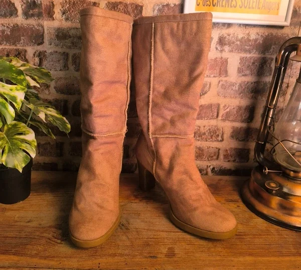 Bottes hautes Tex camel effet daim à talons